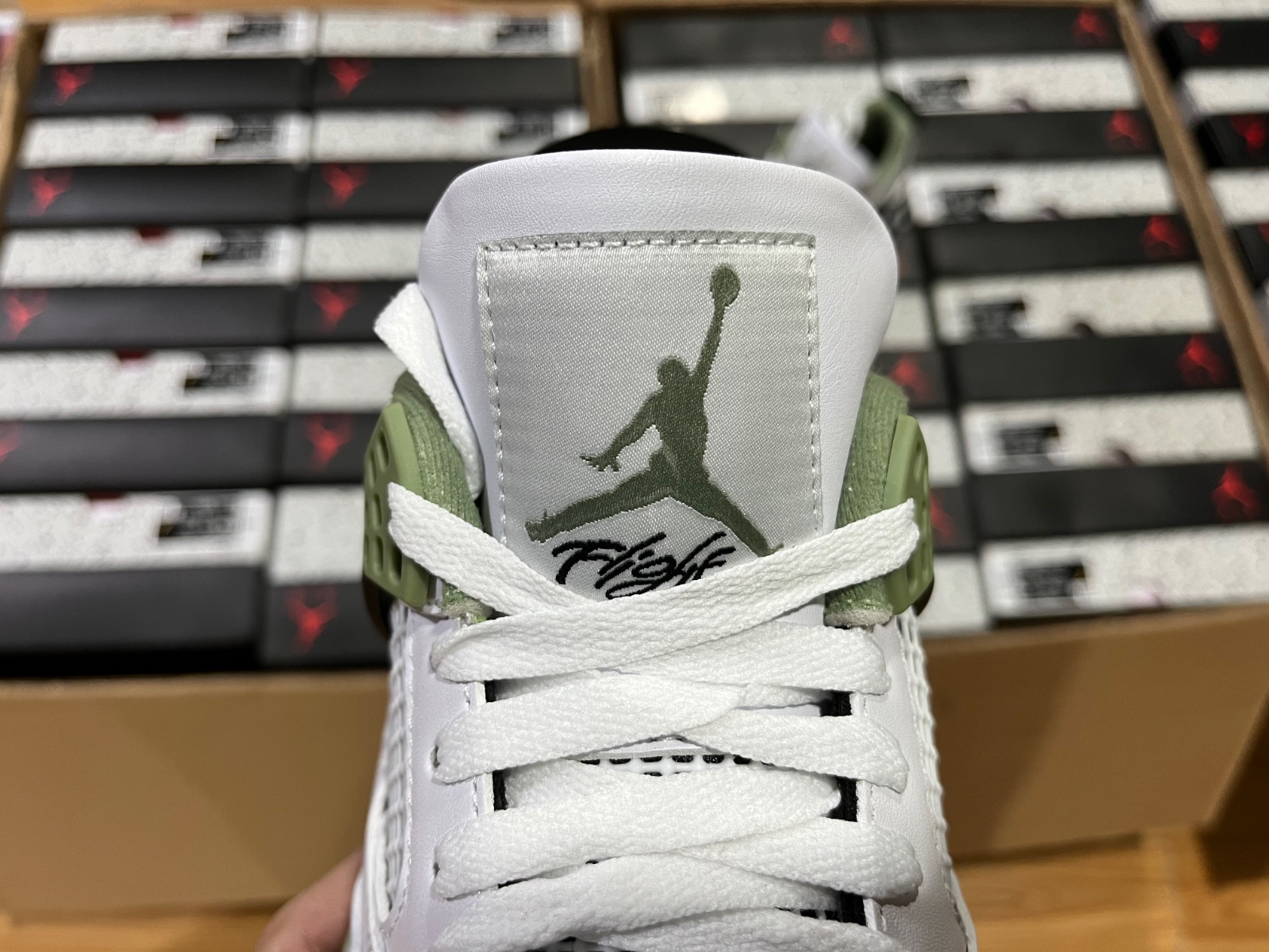 Jordan 4 Retro Seafoam