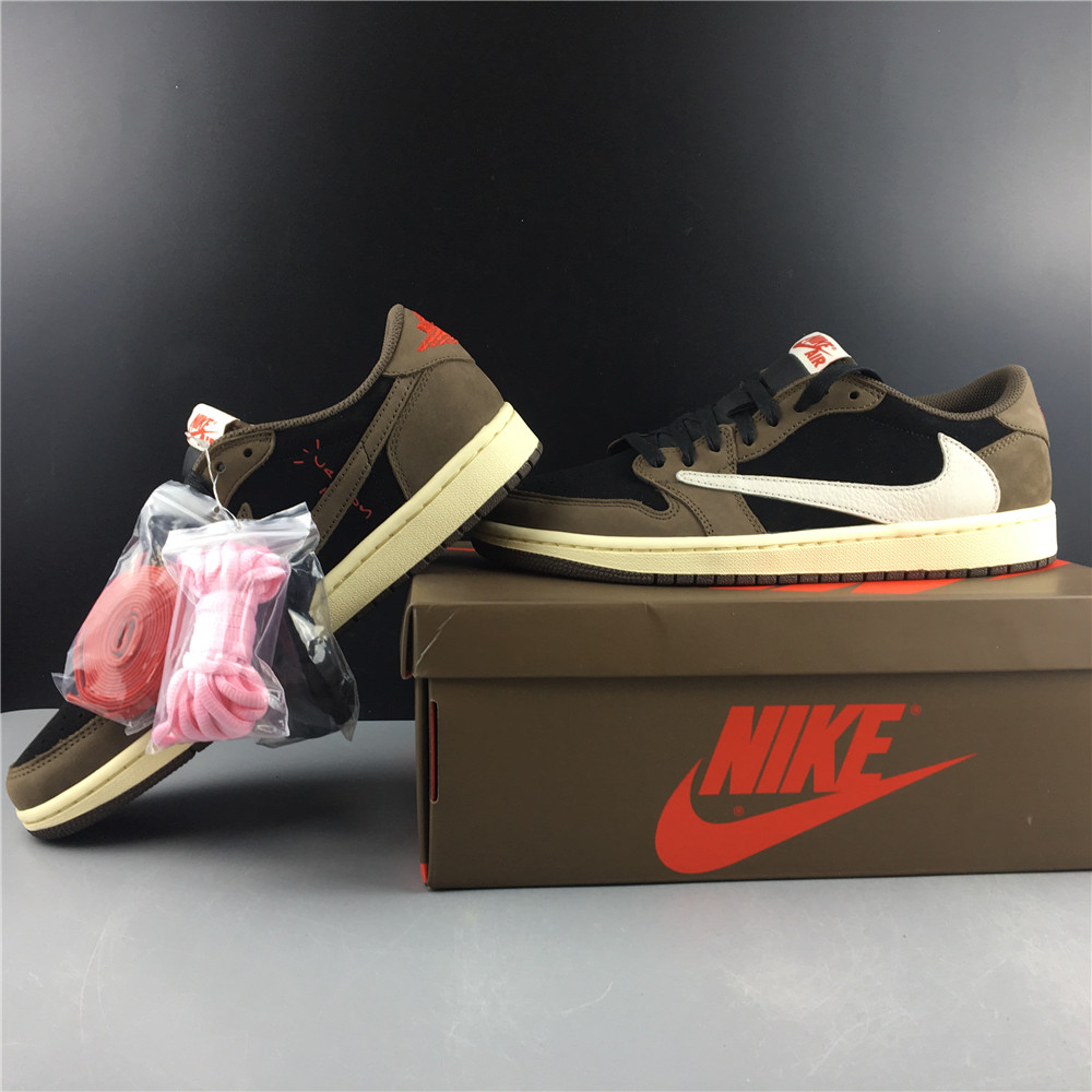 Jordan 1 Retro Low OG SP Travis Scott