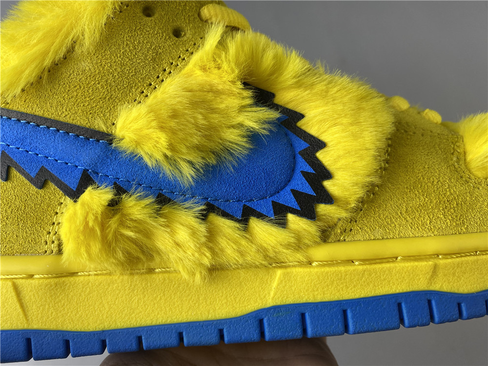 Nike SB Dunk Low Grateful Dead Bears Opti Yellow
