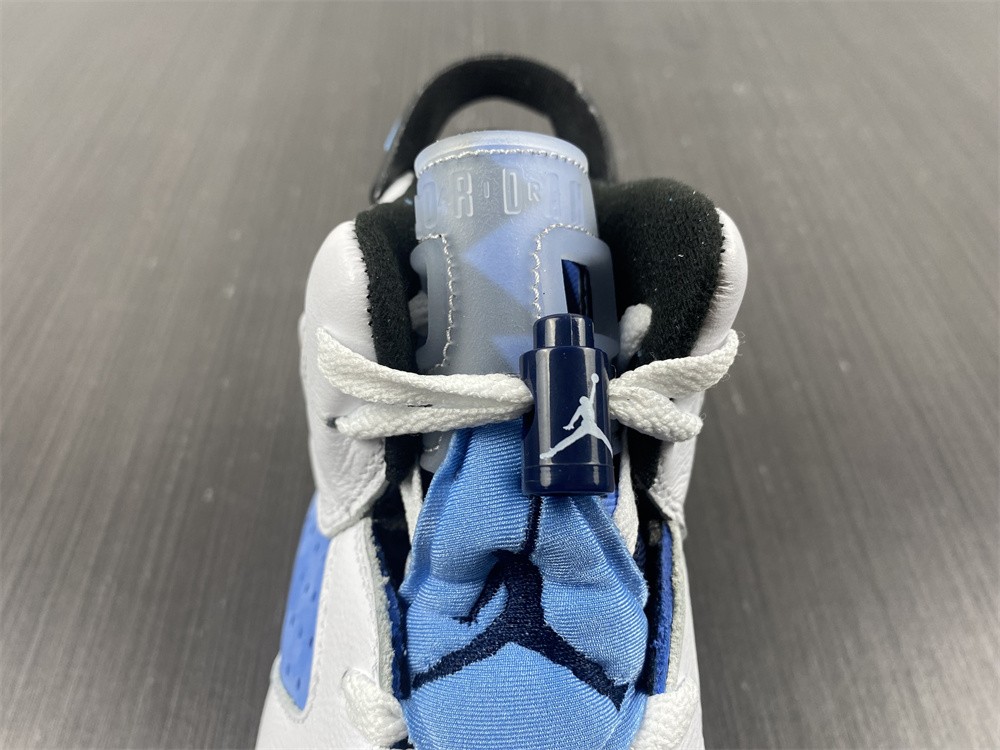 Jordan 6 Retro UNC White