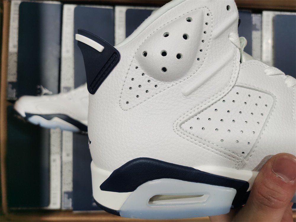 Jordan 6 Retro Midnight Navy (2022)