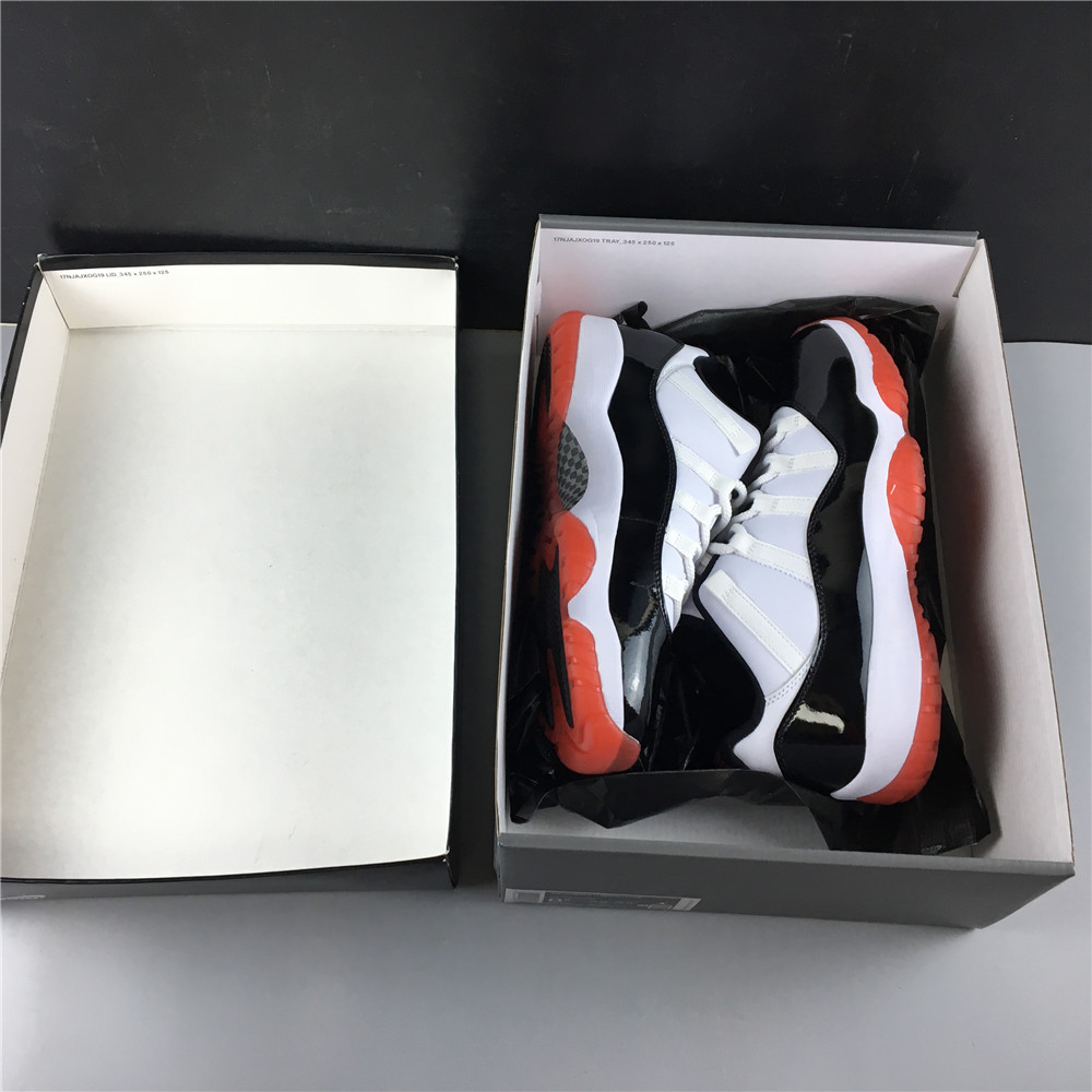 AIR JORDAN 11 RETRO LOW CONCORD BRED AV2187-160