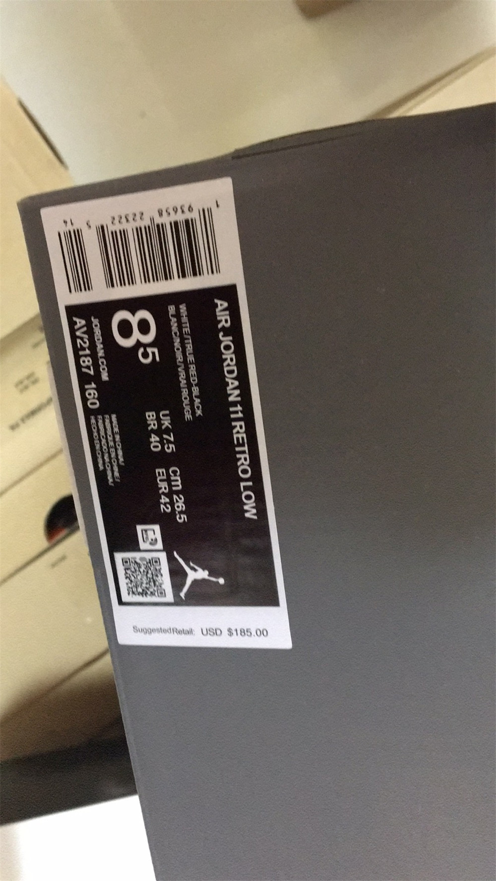 AIR JORDAN 11 RETRO LOW CONCORD BRED AV2187-160