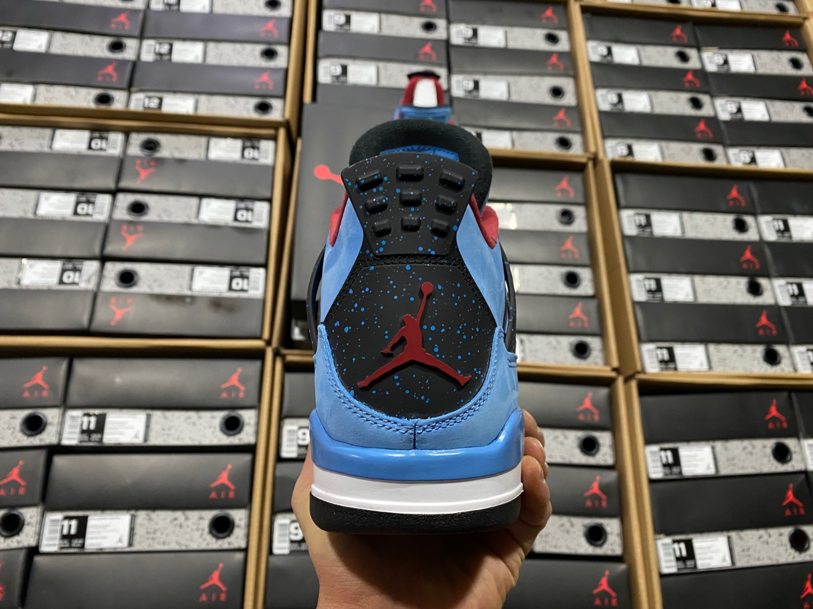 Jordan 4 Retro Travis Scott Cactus Jack