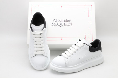 Alexander McQueen Oversized Ivory Black
