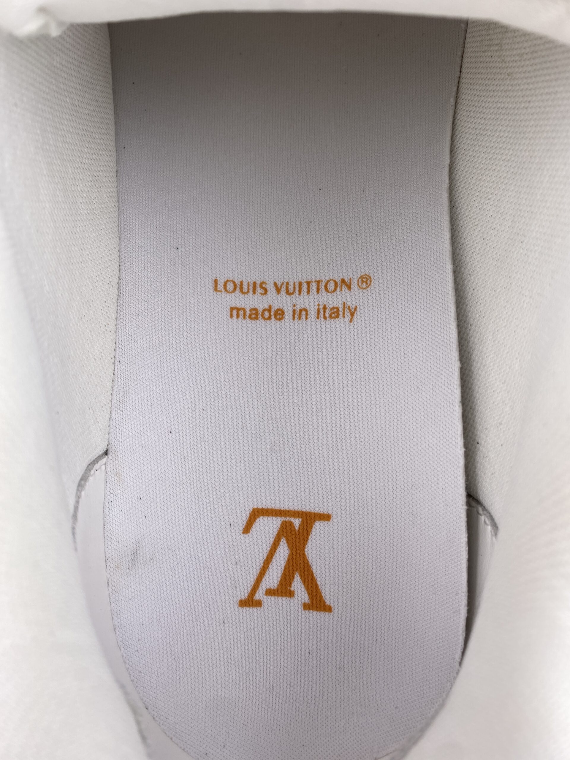 L** V* LV Trainer Orange