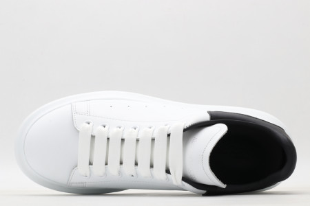 Alexander McQueen Oversized Ivory Black