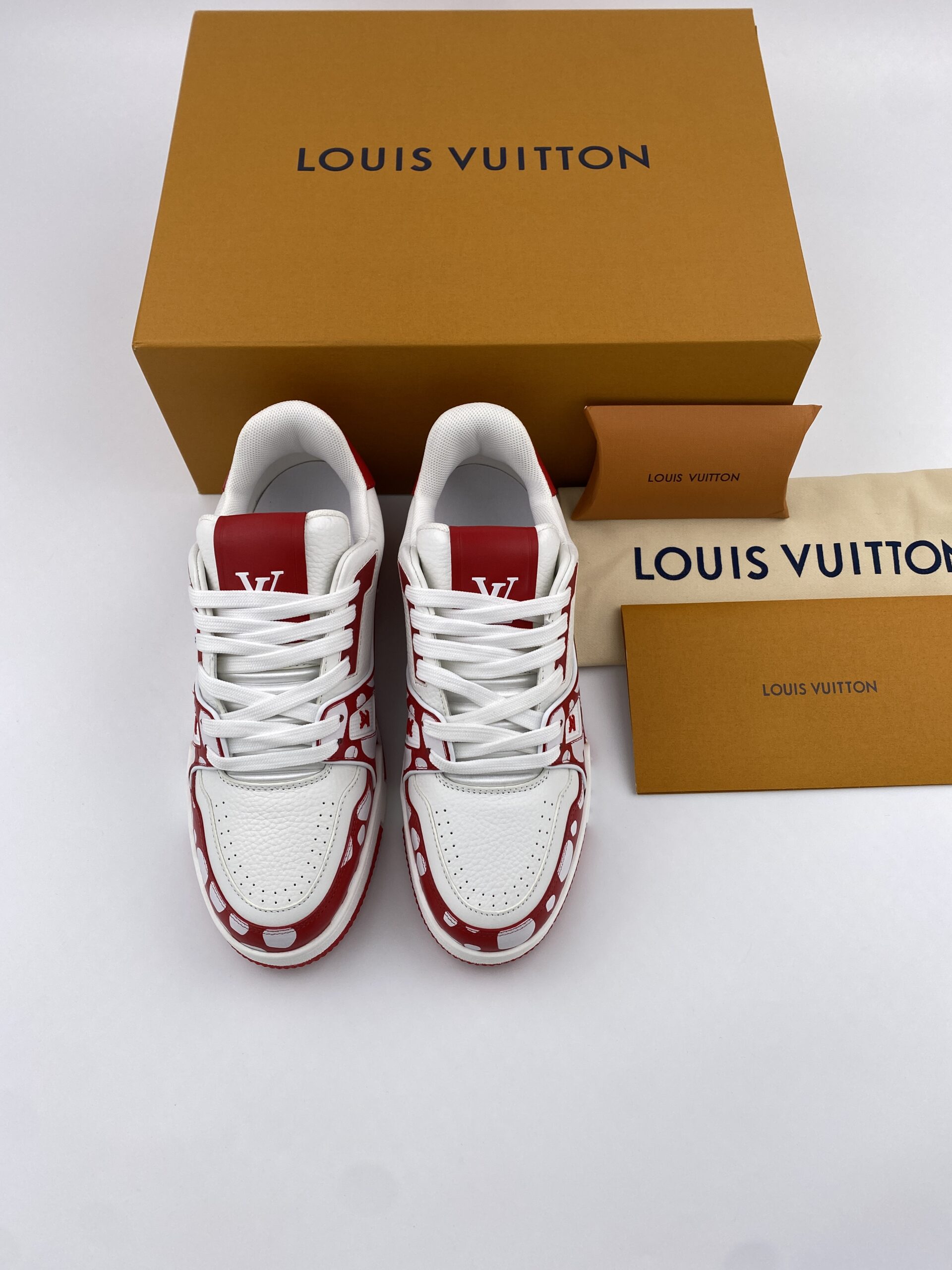 L** V* Yayoi Kusama Trainer White Red