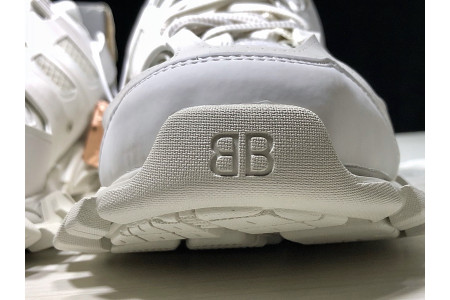 BLCG TRACK WHITE 542023 W1GB1 9000