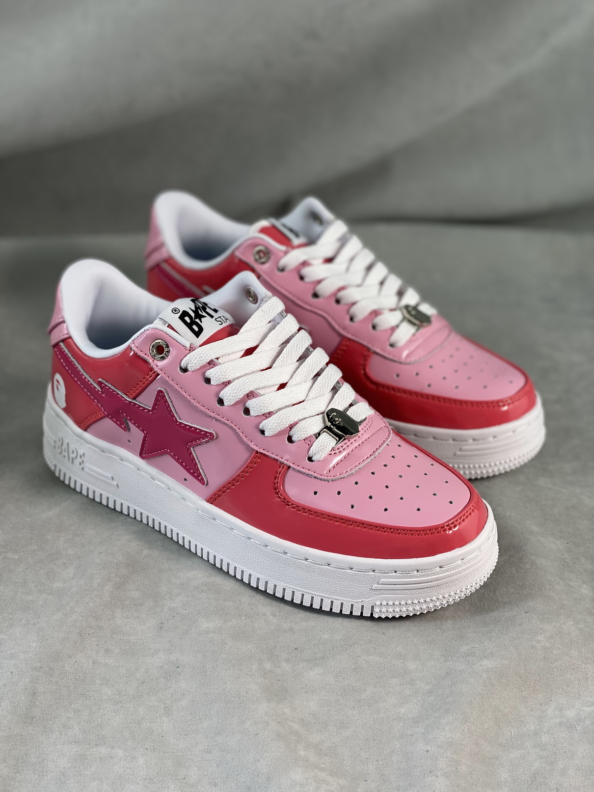 B*PE SNEAKER