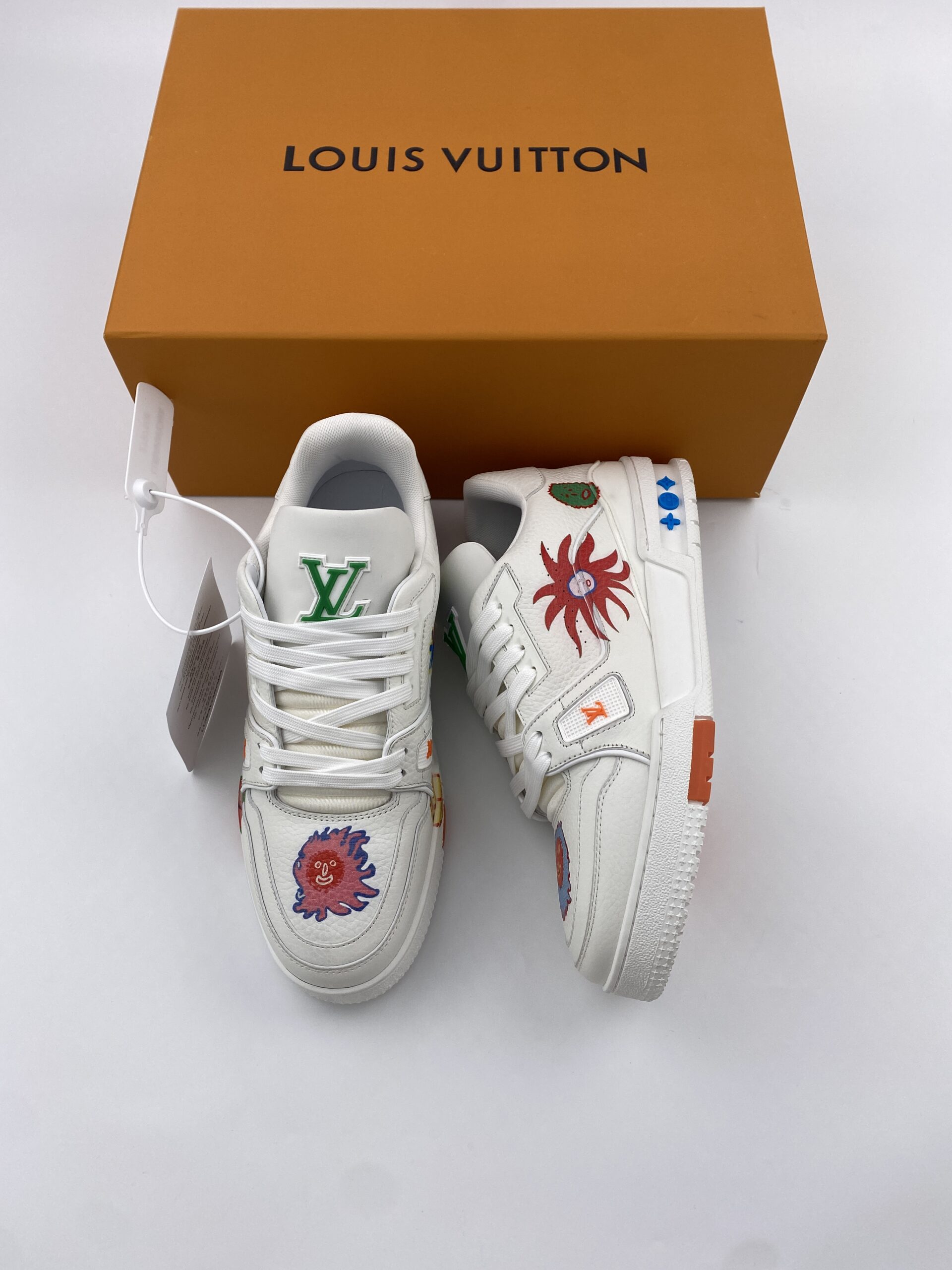 L** V* LV  Yayoi Kusama Trainer White Print