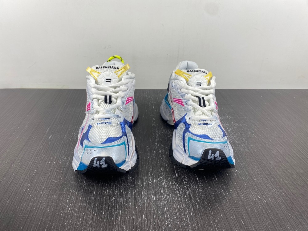 Balenciaga Runner