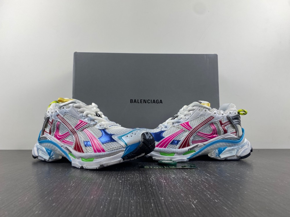 Balenciaga Runner