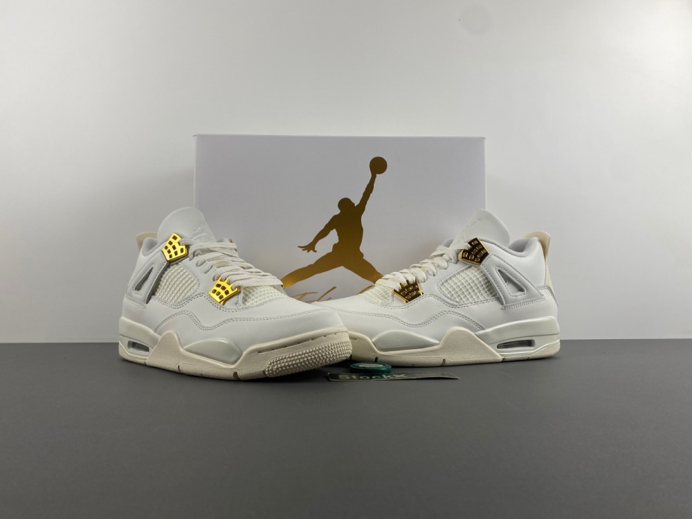 Air Jordan 4 “Metallic Gold”