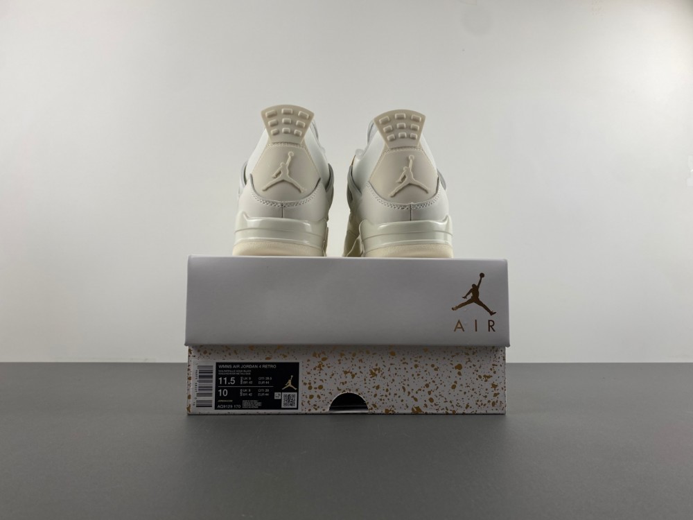 Air Jordan 4 “Metallic Gold”
