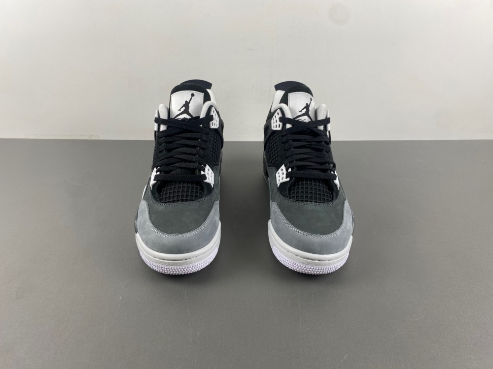 Air Jordan 4 “Fear”