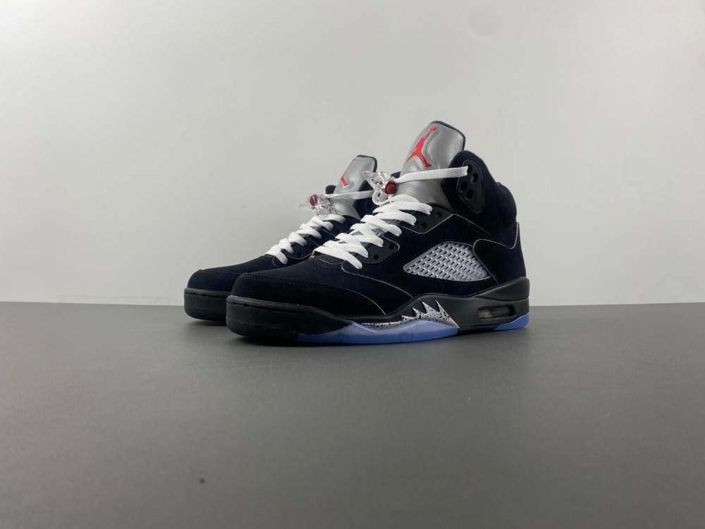 Jordan 5 Black Metallic Reimagined