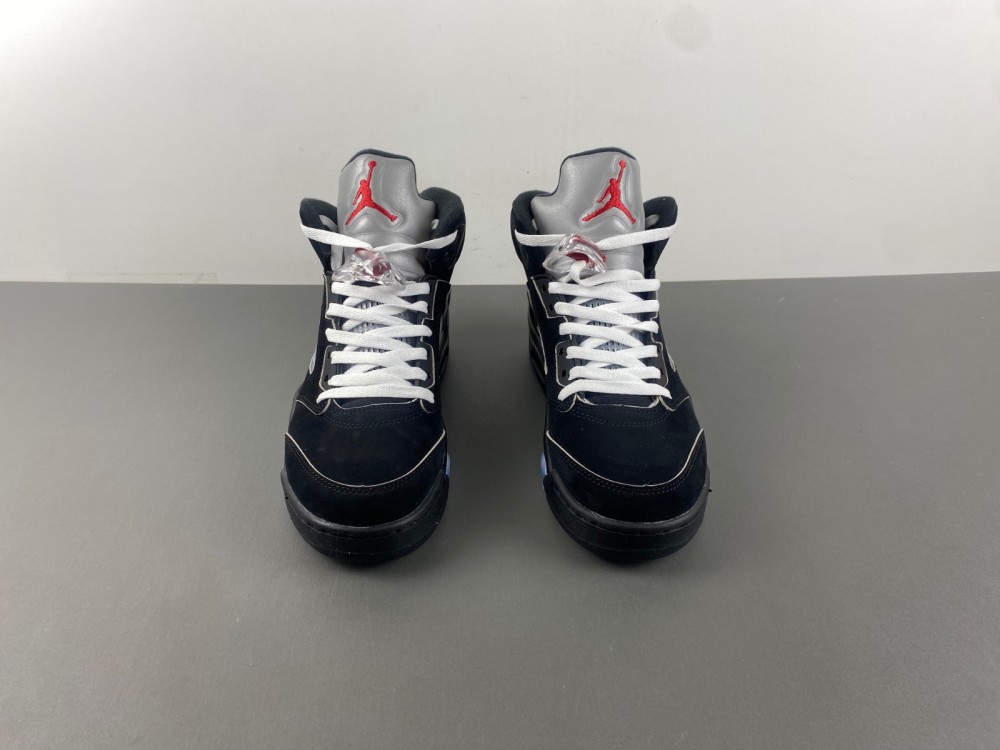 Jordan 5 Black Metallic Reimagined
