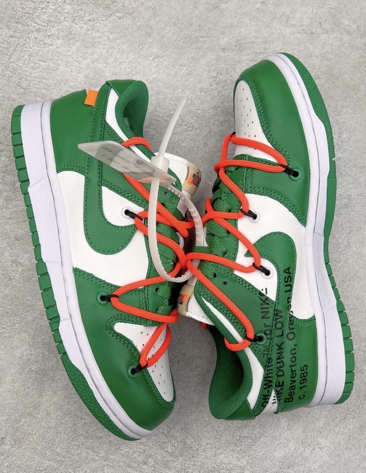 Nike Dunk Low Off-White Pine Green